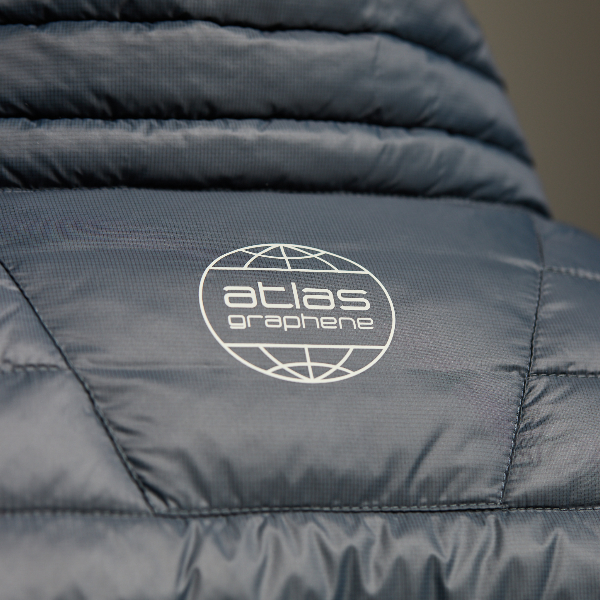 Graphene Atlas Lightweight Puffer